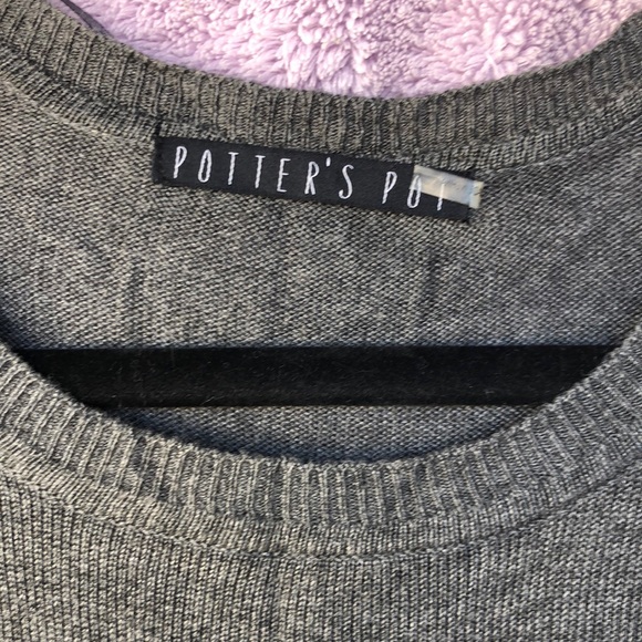 Sweater sz S grey - Picture 7 of 7